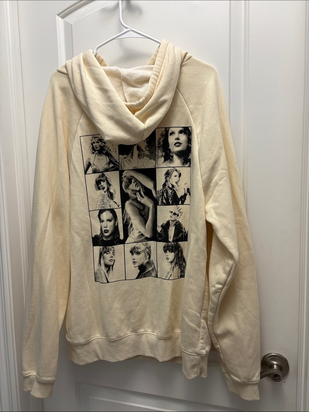 Taylor Swift The Eras Tour Cream Crewneck Hoodie Concert Sweatshirt Size Large